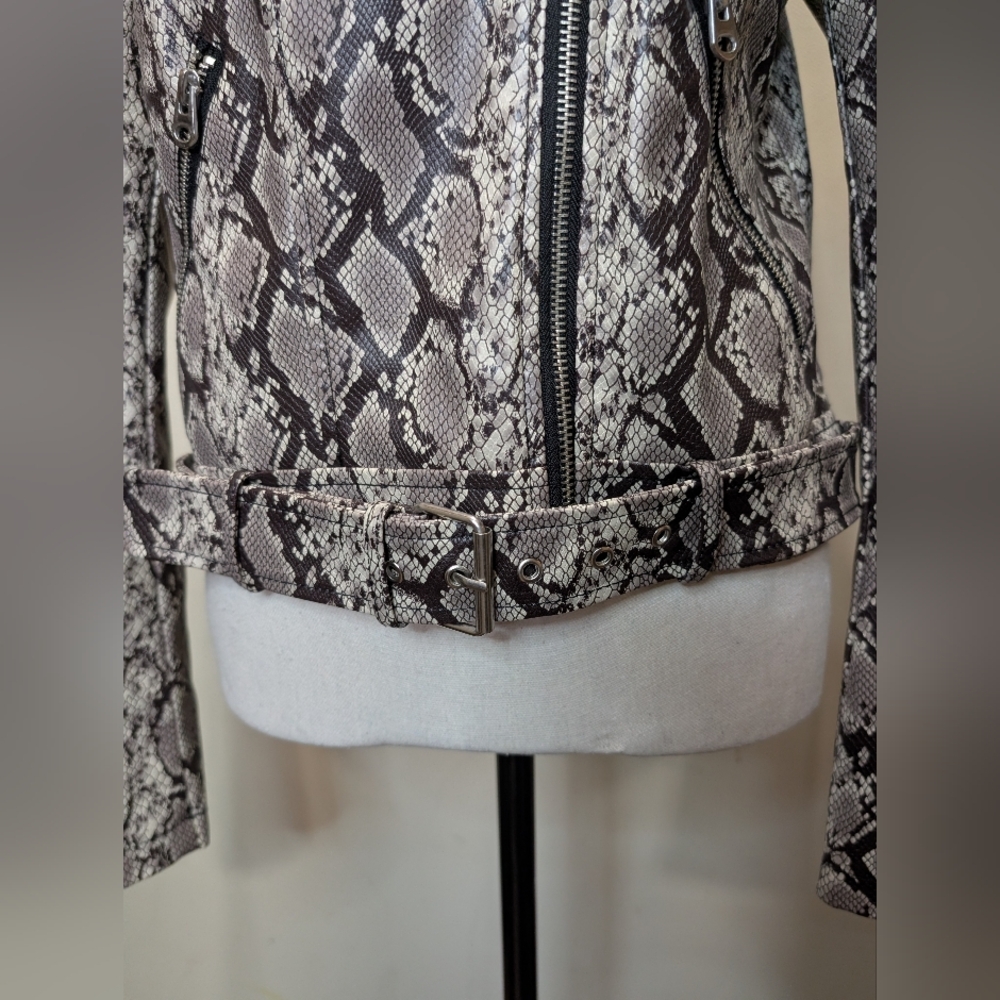 Coffee Shop Faux Leather Zippered Moto Jacket Python - Picture 8 of 16